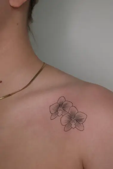 Fine Line Tattoo by HairLab